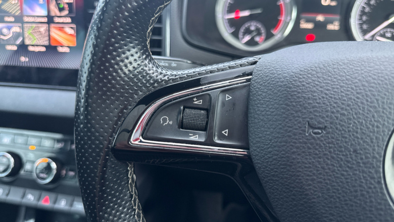 Skoda Karoq 1.5 TSI Sport Line 5dr DSG Petrol Estate